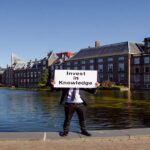 Pakistan Central Bank Keeps Interest Rate Steady at 11% Amid Inflation Concerns