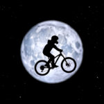 Midnight Civic Defiance as Iranian Protesters Challenge Crackdown