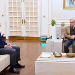 Pakistani Rupee Holds Firm Against Dollar