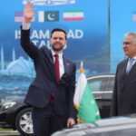 MV SELEN Arrives as Strait Reopens, Boosting Trade